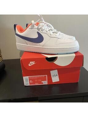 Nike(GS) Nike Court Borough Low 2 'White Dark Purple Dust' - 6Y or 7.5W